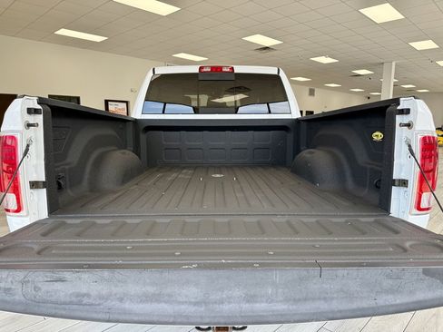 Used 2013 RAM 2500 Laramie w/ Convenience Group AWD/4WD image 9