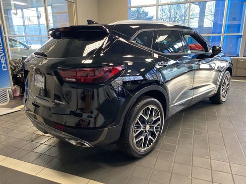New 2025 Chevrolet Blazer Premier w/ Enhanced Convenience Package image 4