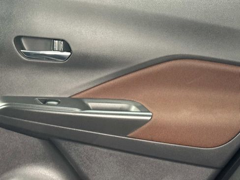 Certified 2020 Nissan Kicks SR image 14