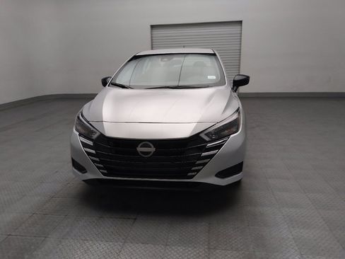 Used 2025 Nissan Versa S w/ Trunk Package image 15