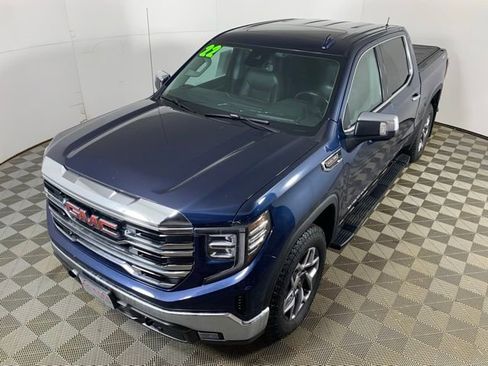 Used 2022 GMC Sierra 1500 SLT w/ SLT Convenience Package image 14