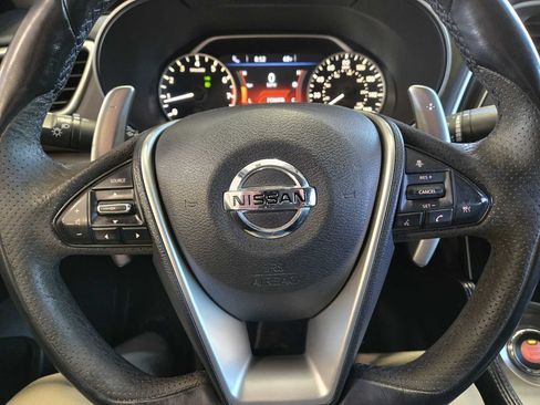 Used 2018 Nissan Maxima SR w/ Midnight Edition FWD image 15