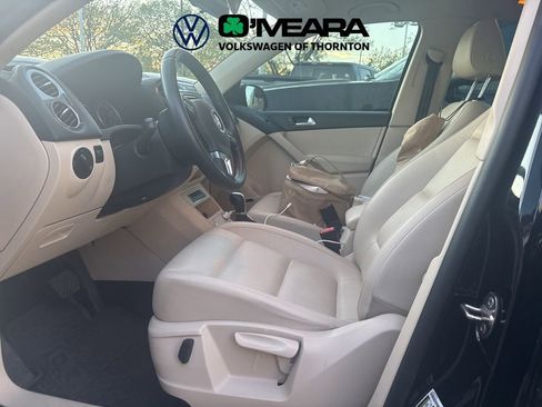 Used 2015 Volkswagen Tiguan SEL image 4