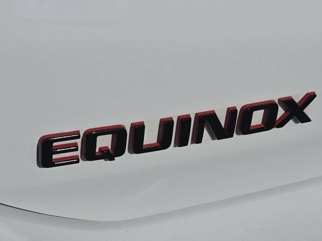 Used 2023 Chevrolet Equinox Premier FWD image 32