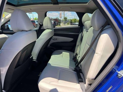 Used 2023 Hyundai Tucson Limited AWD/4WD image 12