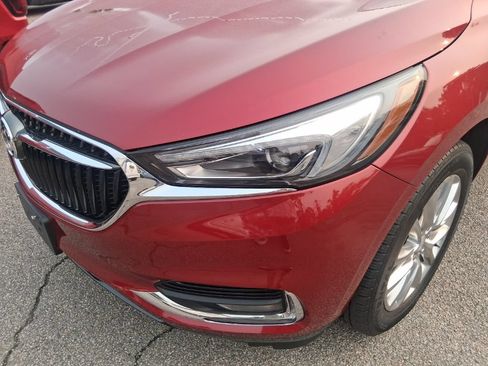 Used 2020 Buick Enclave Essence w/ Sound and Sites Package FWD image 15