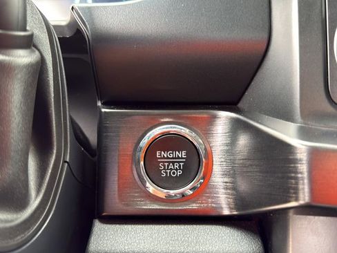 Used 2023 Ford F250 Lariat w/ Lariat Ultimate Package image 26