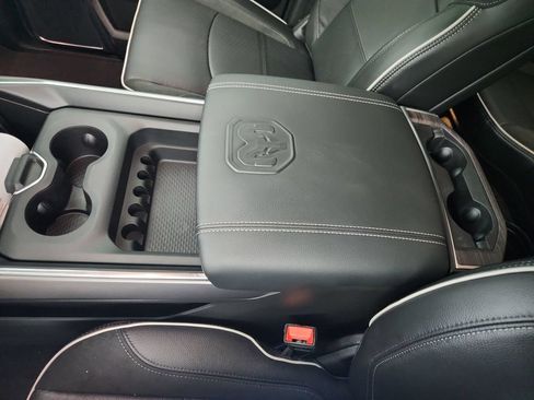 New 2026 RAM 2500 Laramie w/ Night Edition AWD/4WD image 30