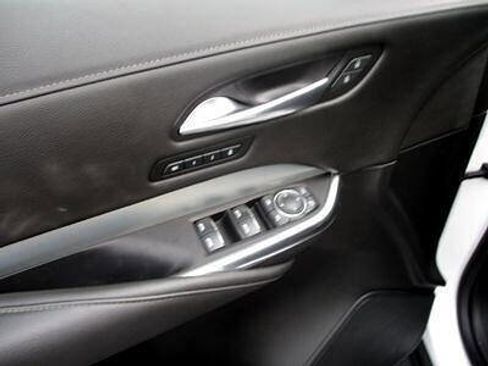 Used 2019 Cadillac XT4 Premium Luxury image 8