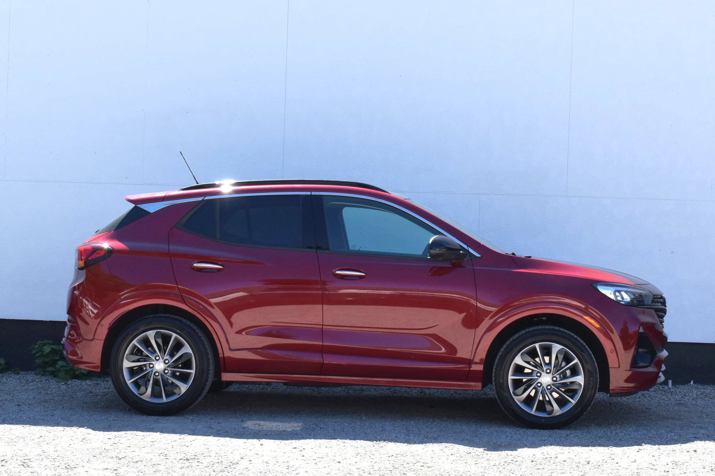 Used 2020 Buick Encore GX Essence w/ Experience Buick Package AWD/4WD image 43