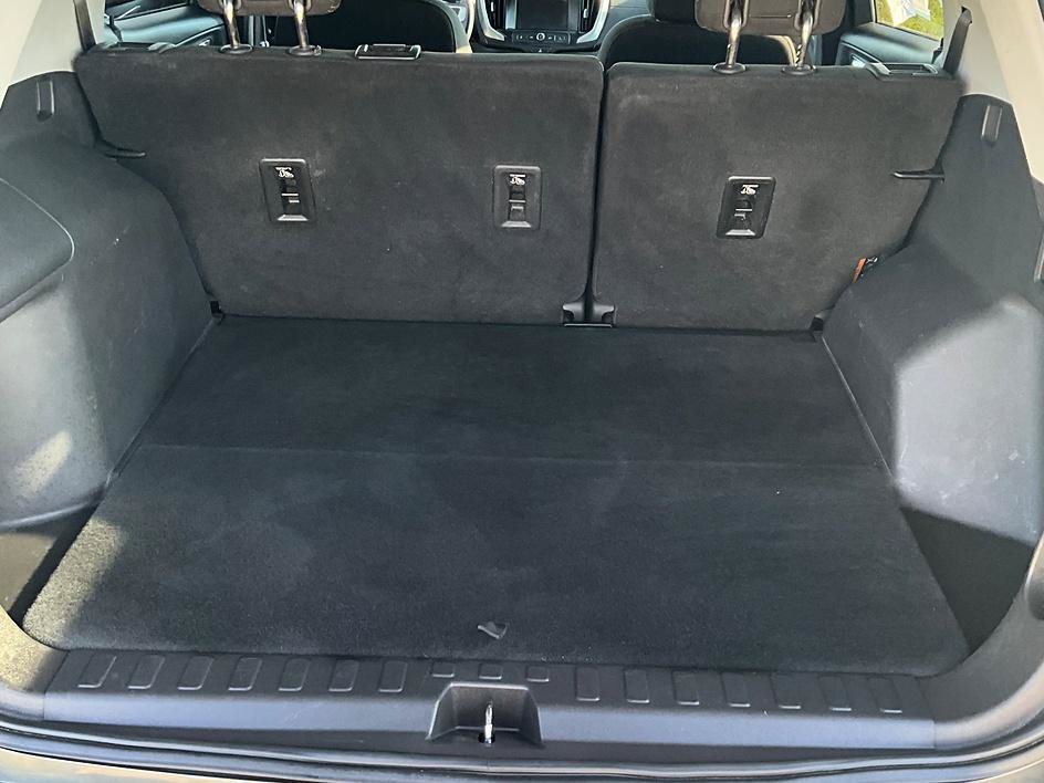 Used 2018 GMC Terrain SLE FWD image 31