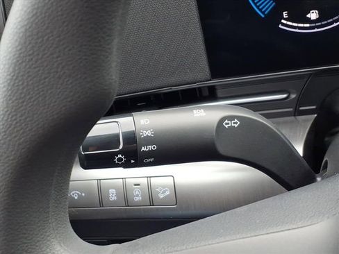 New 2026 Hyundai Kona SE image 25