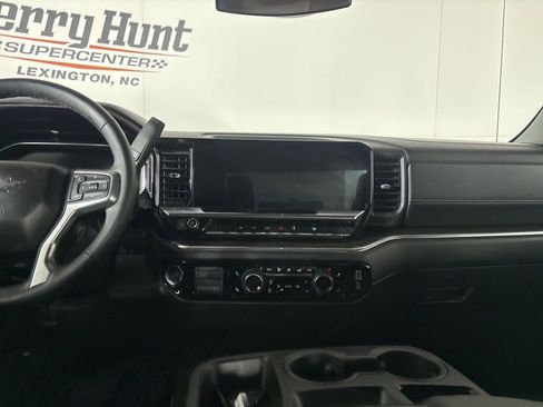 Used 2024 Chevrolet Silverado 1500 RST w/ Protection Package AWD/4WD image 21