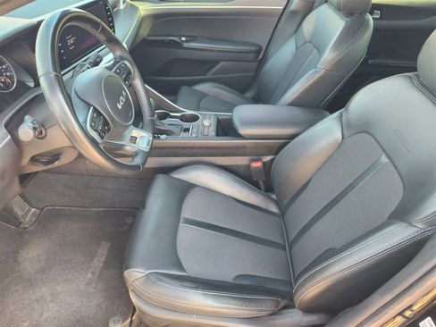 Used 2023 Kia K5 GT-Line image 12