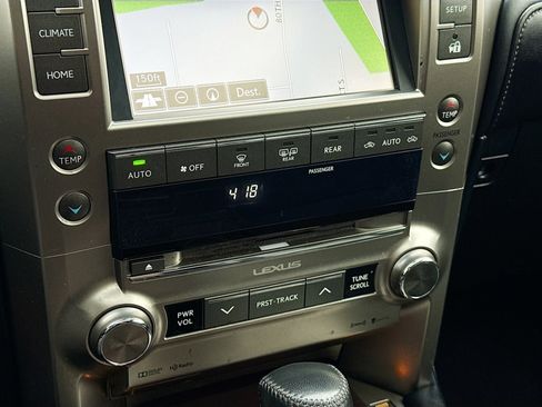 Used 2018 Lexus GX 460 4WD image 16