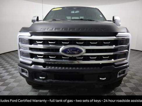 Used 2024 Ford F250 Platinum w/ FX4 Off-Road Package AWD/4WD image 10