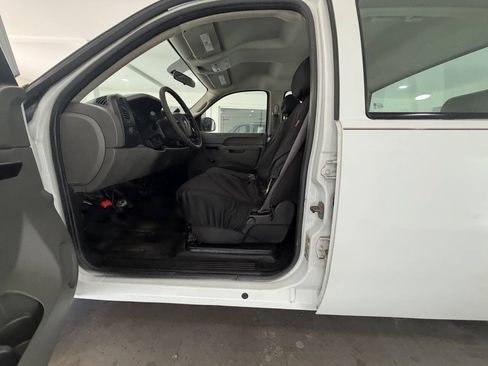 Used 2011 Chevrolet Silverado 1500 W/T RWD image 21