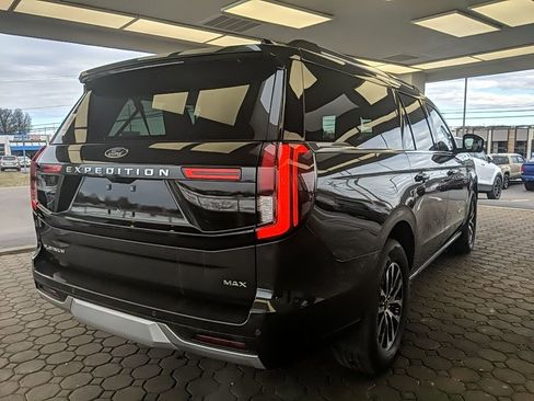 Used 2025 Ford Expedition Max Platinum image 5