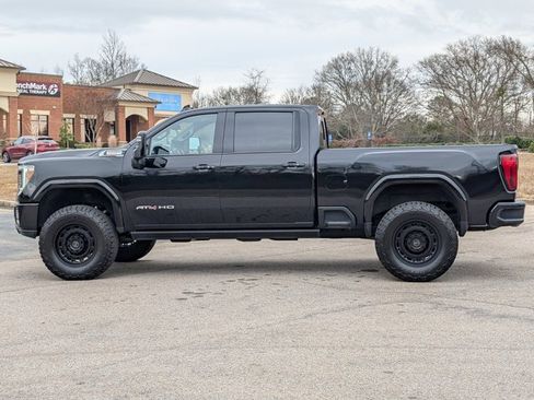 Used 2022 GMC Sierra 2500 AT4 w/ AT4 Preferred Package image 12