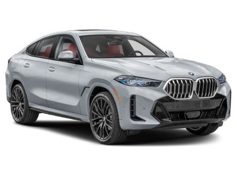 Used 2024 BMW X6 M60i w/ Executive Package image 6