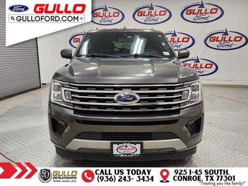 Used 2021 Ford Expedition XLT image 2