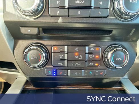 Used 2018 Ford F150 Lariat RWD image 21