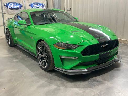 Used 2019 Ford Mustang GT Premium w/ Performance Package - Level 2 RWD image 2