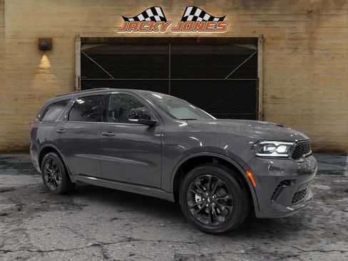 Used 2025 Dodge Durango R/T image 12