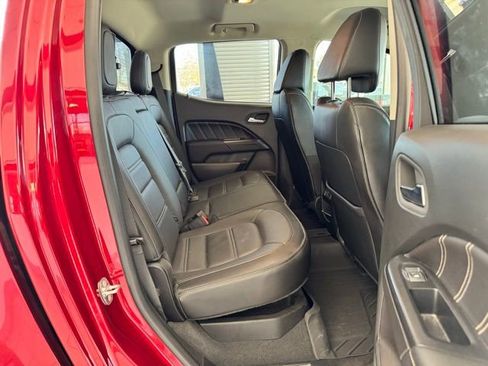 Used 2021 GMC Canyon Denali image 16