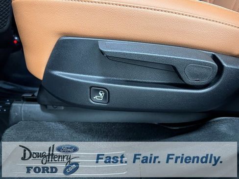 Used 2023 Kia Sorento SX Prestige image 31