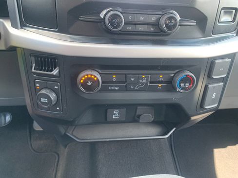 Used 2022 Ford F150 XLT AWD/4WD image 24