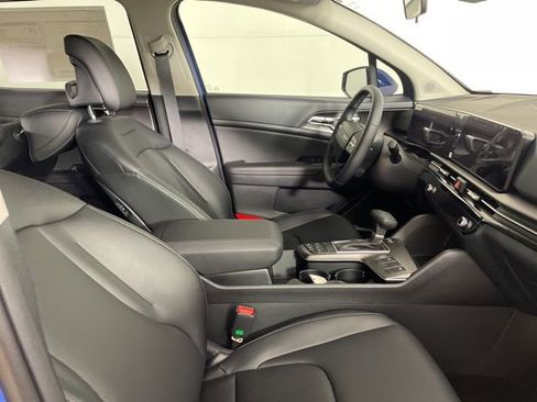 New 2026 Kia Sportage EX w/ EX Panorama Roof Package image 15