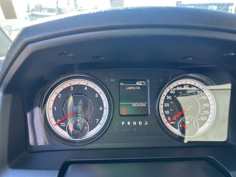 Used 2024 RAM 1500 Classic SLT image 16