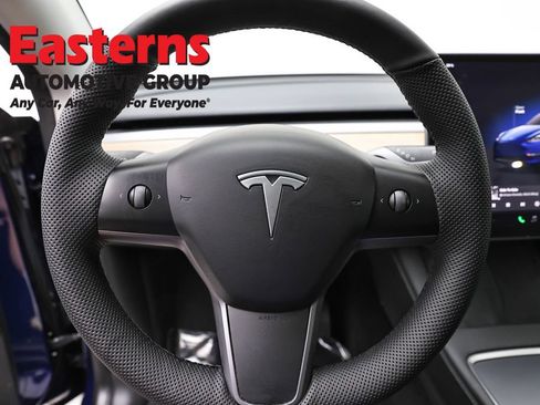 Used 2023 Tesla Model Y Long Range AWD/4WD image 10