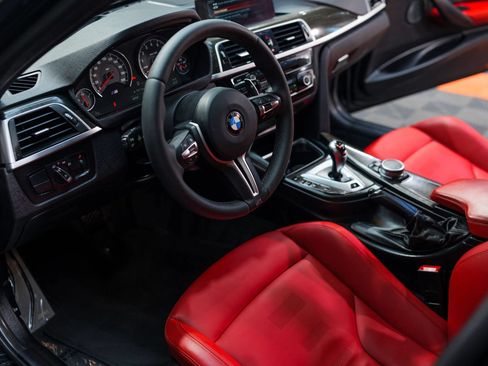 Used 2017 BMW M3 RWD image 19