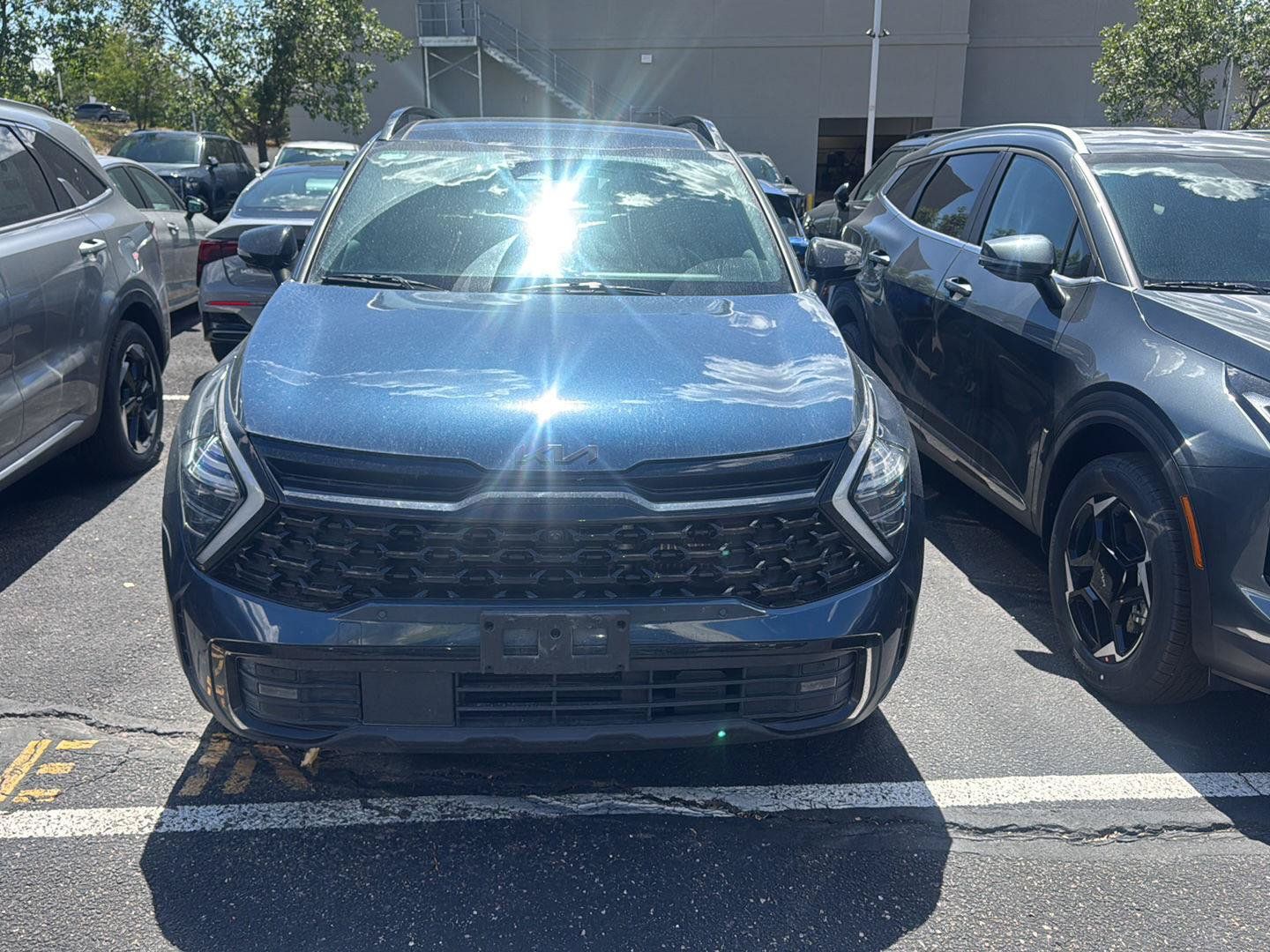 Certified 2025 Kia Sportage X-Line Prestige AWD/4WD image 1