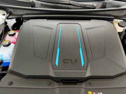 Used 2024 Hyundai Ioniq 5 Limited image 28