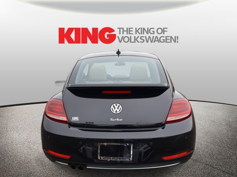 Used 2019 Volkswagen Beetle 2.0T SE w/ SE Premium Package image 4