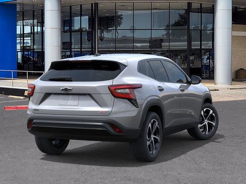 New 2026 Chevrolet Trax RS image 4