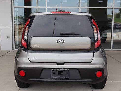 Used 2018 Kia Soul FWD image 7