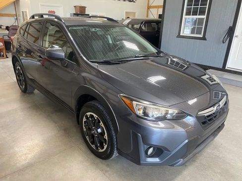 Used 2021 Subaru Crosstrek 2.0i Premium w/ Popular Package #4 AWD/4WD image 3