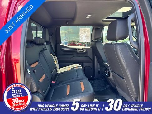 Used 2023 GMC Sierra 1500 AT4 w/ Technology Package AWD/4WD image 29
