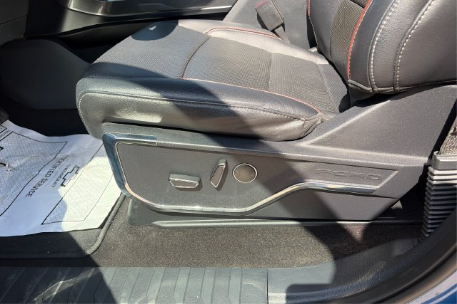 Used 2022 Ford F150 Lariat w/ Equipment Group 502A High AWD/4WD image 18