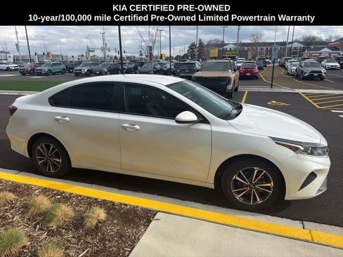 Certified 2023 Kia Forte LXS image 12