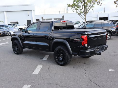 Used 2025 Chevrolet Colorado Trail Boss AWD/4WD image 8
