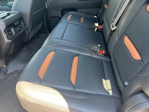 Certified 2023 GMC Sierra 1500 AT4 w/ AT4 Preferred Package AWD/4WD image 27