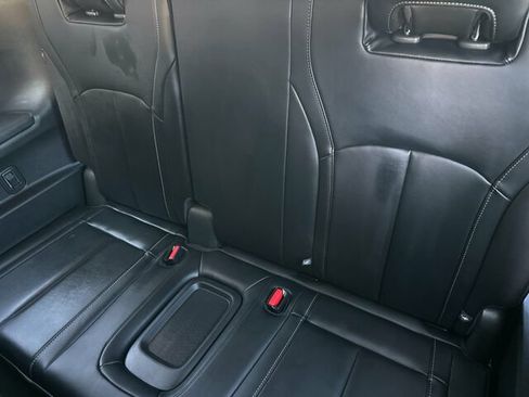 Used 2023 INFINITI QX60 Luxe w/ Cargo Package FWD image 18
