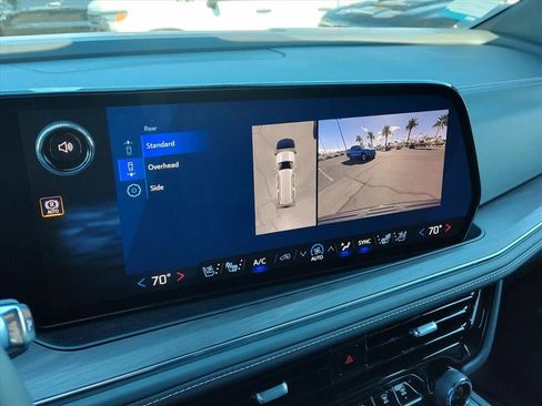 New 2026 Chevrolet Suburban Premier image 13