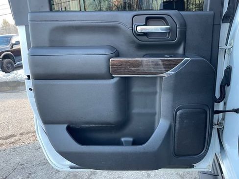 Used 2022 GMC Sierra 2500 SLE image 10