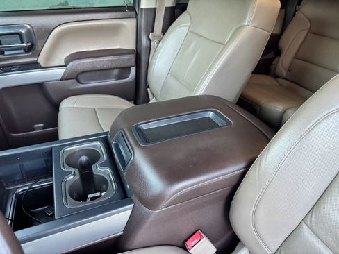 Used 2015 Chevrolet Silverado 1500 LTZ Z71 w/ LTZ Plus Package image 21